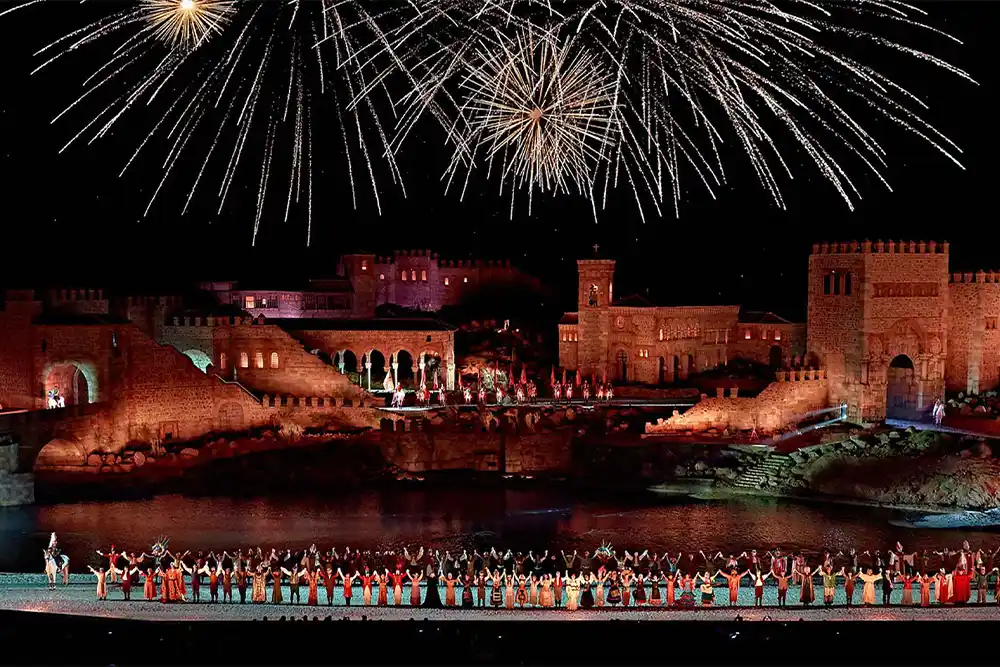 Viaje EXCLUSIVO a TOLEDO y PUY DU FOU desde Pamplona